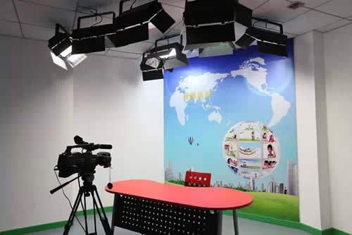 �ٶ��ڲ�����Ӫ